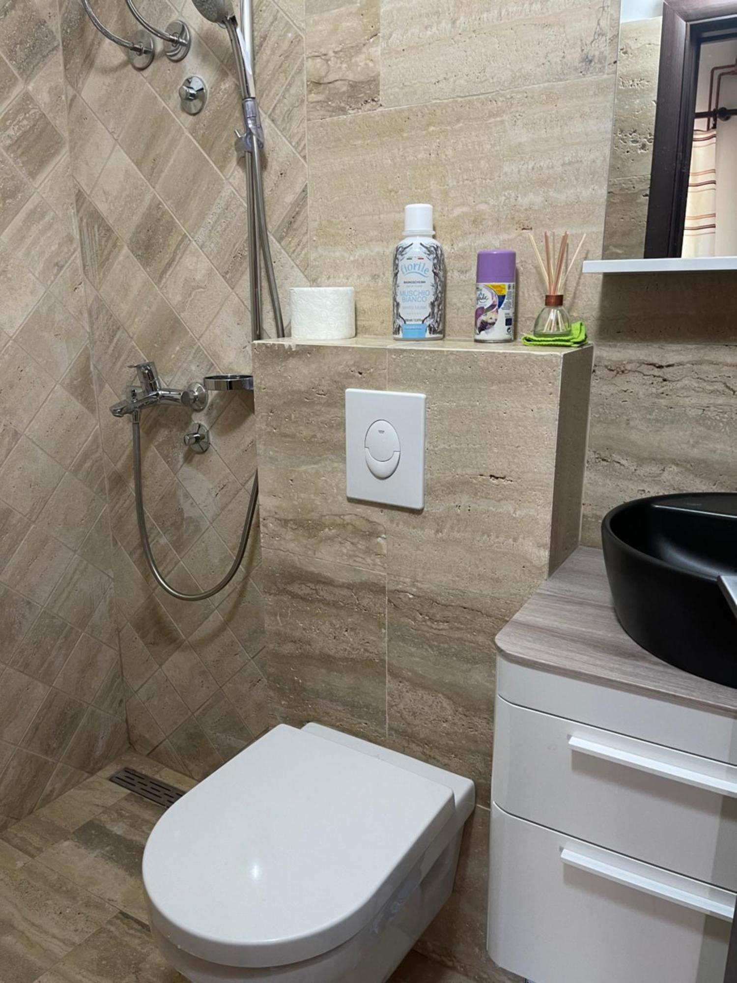 Lovcen Holiday Home Cetinje Bagian luar foto