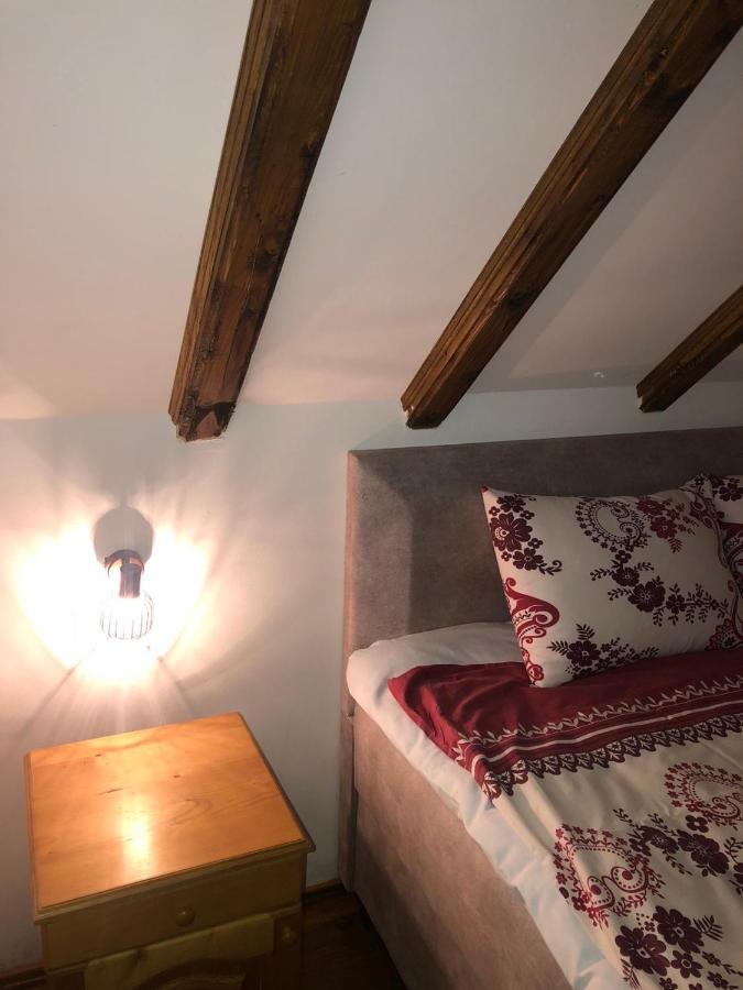 Lovcen Holiday Home Cetinje Bagian luar foto